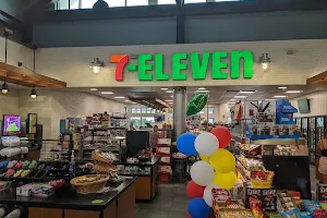 7-Eleven image