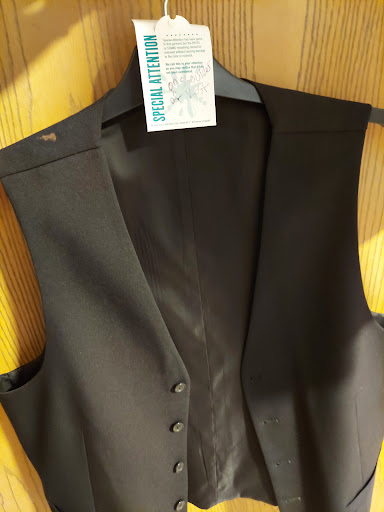 Dry Cleaner «Lake Geneva Laundry Cleaners», reviews and photos, 914 Williams St, Lake Geneva, WI 53147, USA