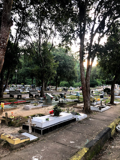 Parque Cementerio La Resurrección