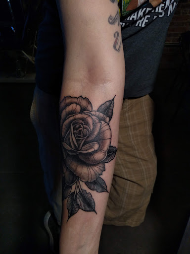 Tattoo Shop «Tenth Sanctum Tattoo», reviews and photos, 1010 S 10th St, Omaha, NE 68108, USA