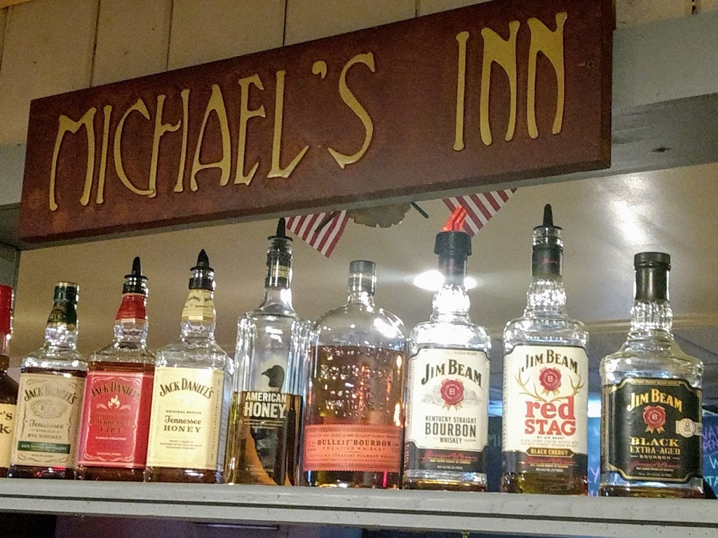 Michael's Inn 08869