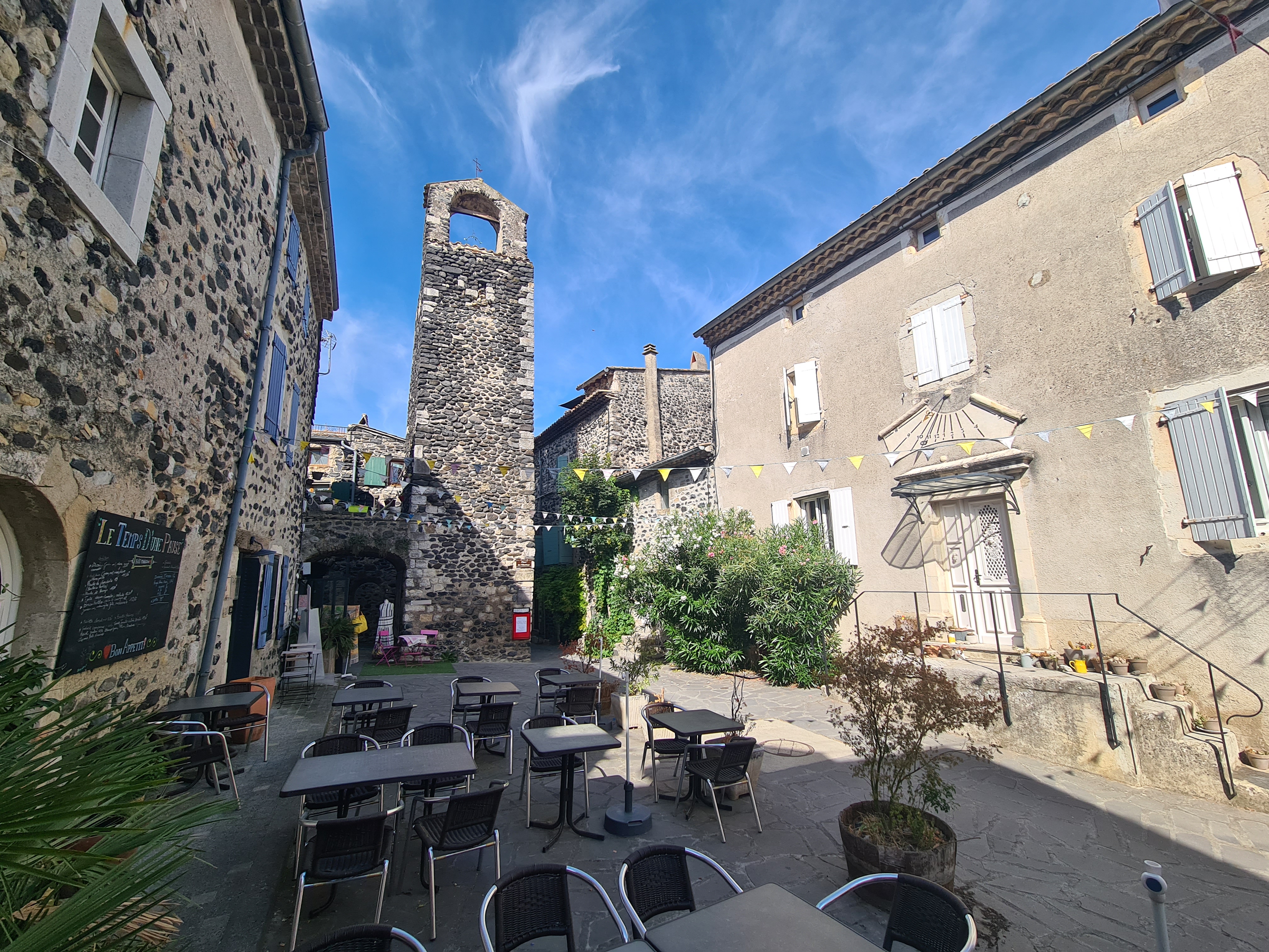 Photo n° 18 de l'avis de Joël.a fait le 24/08/2017 à 07:11