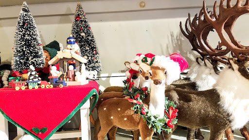 Candy Store «Wayside Country Store», reviews and photos, 1015 Boston Post Rd E #1, Marlborough, MA 01752, USA