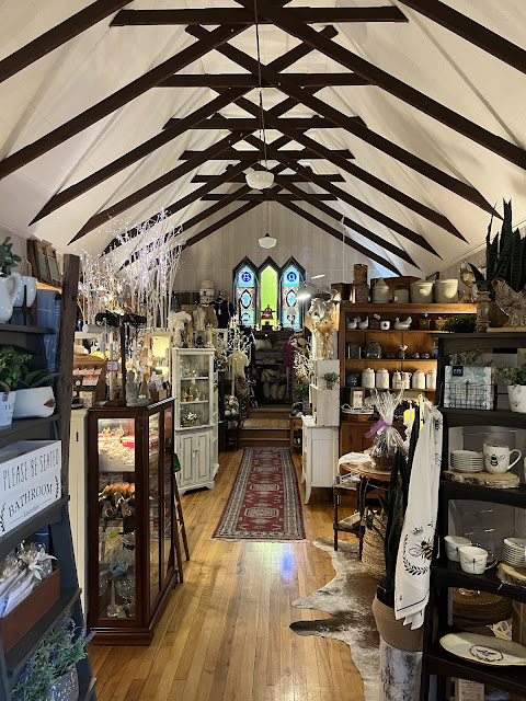 Nostalgia Antiques & Home Decor