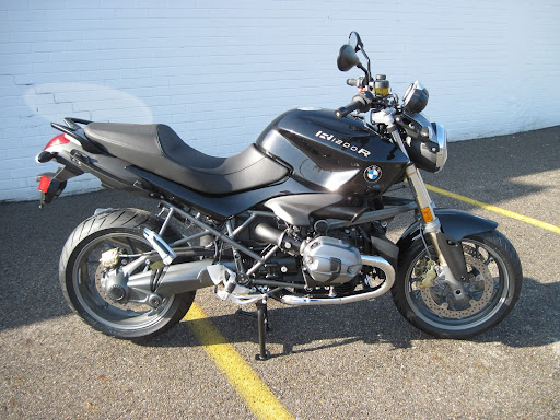 BMW Motorcycle Dealer «BMW Motorcycles of Grand Rapids», reviews and photos, 5995 Division Ave S, Grand Rapids, MI 49548, USA