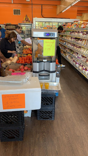 Indian Grocery Store «Trinethra Indian Supermarket», reviews and photos, 10255 S De Anza Blvd, Cupertino, CA 95014, USA