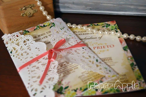 Paper Apple Invitaciones