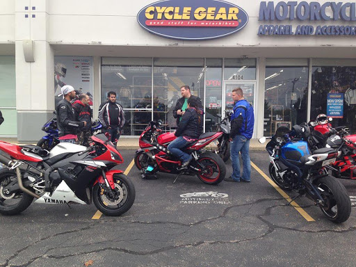 Motorcycle Parts Store «Cycle Gear», reviews and photos, 4104 E Washington Ave, Madison, WI 53704, USA