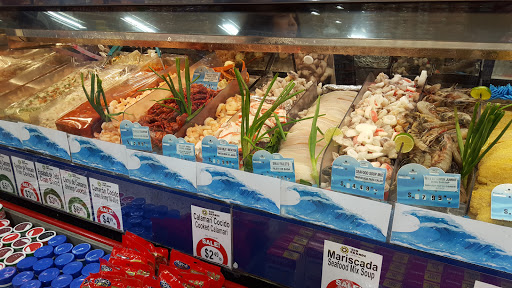 Grocery Store «El Rio Grande #1», reviews and photos, 5308 Maple Ave, Dallas, TX 75235, USA