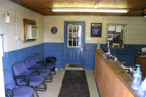 Auto Repair Shop «Adams Garage», reviews and photos, 1527 Lafayette Ave, Terre Haute, IN 47804, USA