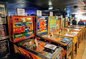 Asheville Pinball Museum Review: Arcade Fun Near The Biltmore - Smart Mouse  Travel