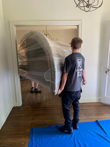 Moving and Storage Service «Two Men and a Truck», reviews and photos, 1715 Columbia Ave #330, Franklin, TN 37064, USA