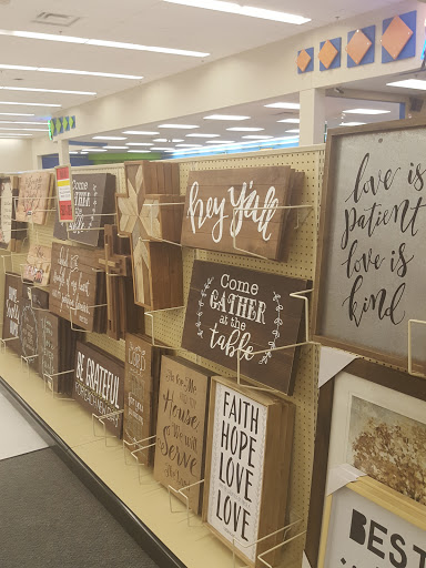 Christian Book Store «Mardel Christian & Education», reviews and photos, 13839 Breck St, Houston, TX 77066, USA