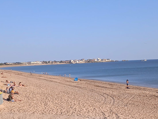 Paree Preneau beach