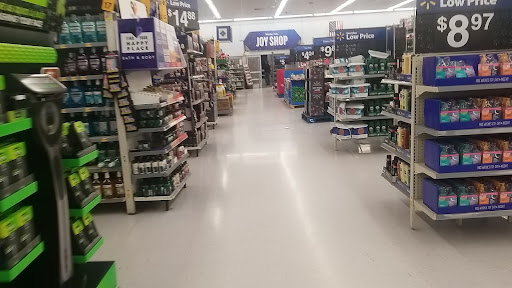 Department Store «Walmart Supercenter», reviews and photos, 1505 Main St, Hamilton, OH 45013, USA