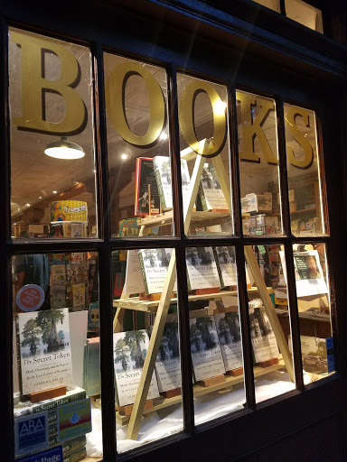 Book Store «Fountain Bookstore Inc», reviews and photos, 1312 E Cary St, Richmond, VA 23219, USA