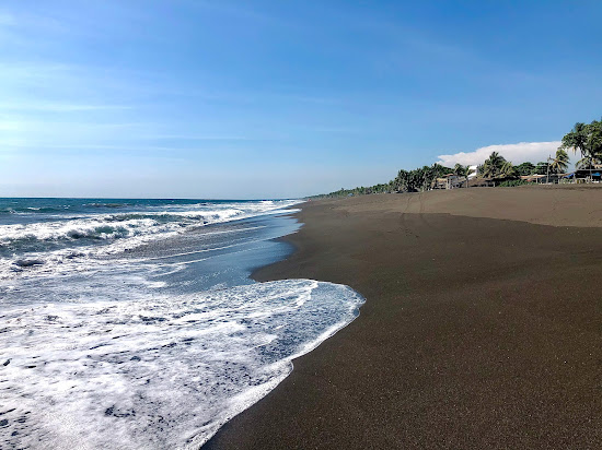 Playa de Monterrico