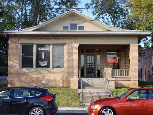 Barber Shop «Turning Headz Barber Studio», reviews and photos, 1019 E Carson, San Antonio, TX 78208, USA