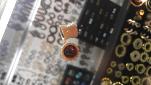 Tattoo Shop «Tribal Rites Tattoo and Piercing Boulder», reviews and photos, 1309 College Ave, Boulder, CO 80302, USA