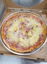 Photos du propriétaire du Pizzeria Distributeur pizza de la Grotte à Rostrenen - n°2