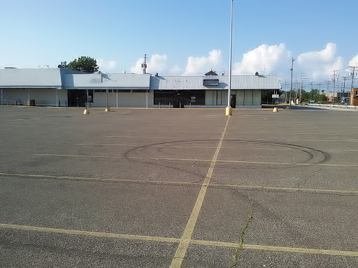 Discount Store «Roses», reviews and photos, 3250 W 65th St, Cleveland, OH 44102, USA