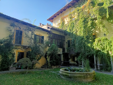 Palazzo Sismonda Piazza Cottolengo, 57, 12040 Corneliano d'Alba CN, Italia