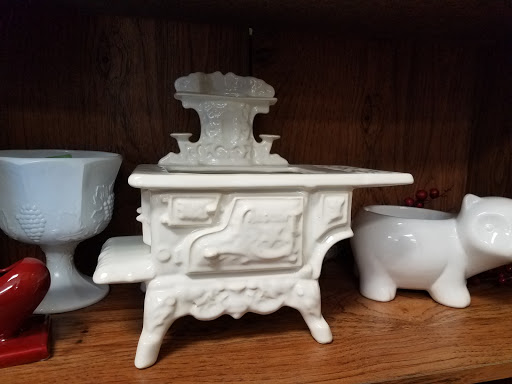 Thrift Store «Union Gospel Mission Store», reviews and photos, 885 Commercial St NE, Salem, OR 97301, USA