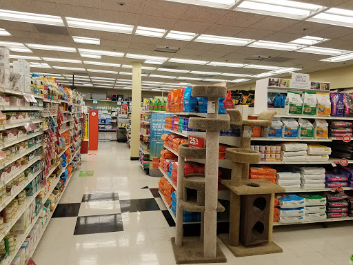 Pet Supply Store «Petco Animal Supplies», reviews and photos, 2705 Federated Blvd, Columbus, OH 43235, USA