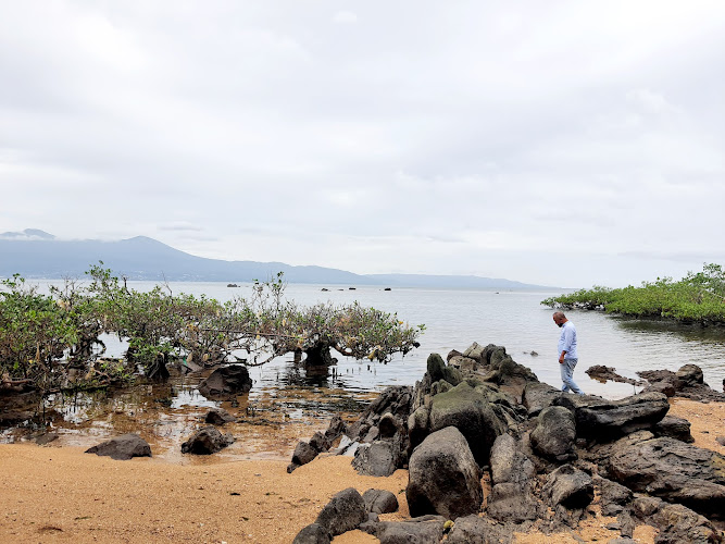 Pantai Tatiala