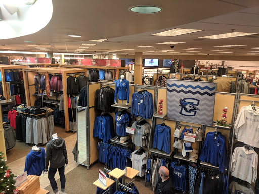 Sporting Goods Store «SCHEELS», reviews and photos, 17202 Davenport St, Omaha, NE 68118, USA