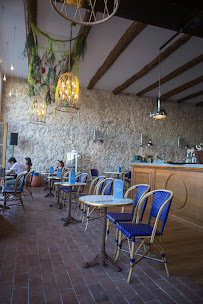 Atmosphère du Restaurant Café Beau Rivage à Marseille - n°11