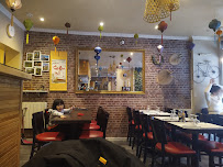 Atmosphère du Restaurant vietnamien Saigon Deli à Paris - n°16