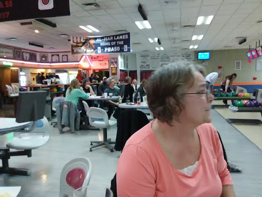 Bowling Alley «Al-Mar Lanes», reviews and photos, 1010 N Main St, Bowling Green, OH 43402, USA