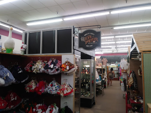 Craft Store «Countryside Craft Mall», reviews and photos, 40700 Van Dyke Ave, Sterling Heights, MI 48313, USA