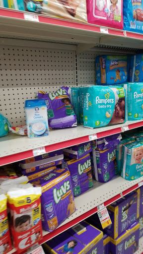 Dollar Store «FAMILY DOLLAR», reviews and photos, 25640 W 8 Mile Rd, Southfield, MI 48033, USA