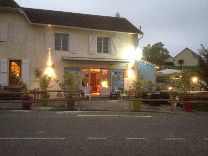La Maison du Grillon et Oustau Grigt Café