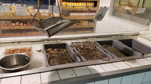 Seafood Market «Kenney Seafood Inc», reviews and photos, 400 Pontchartrain Dr, Slidell, LA 70458, USA