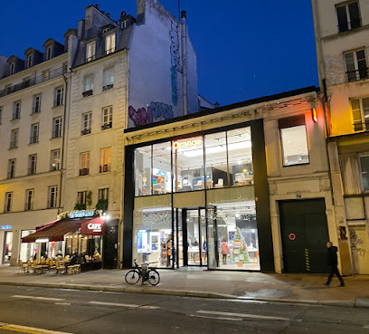 Boutique Orange Gdt Rue de Sèvres – Paris 6