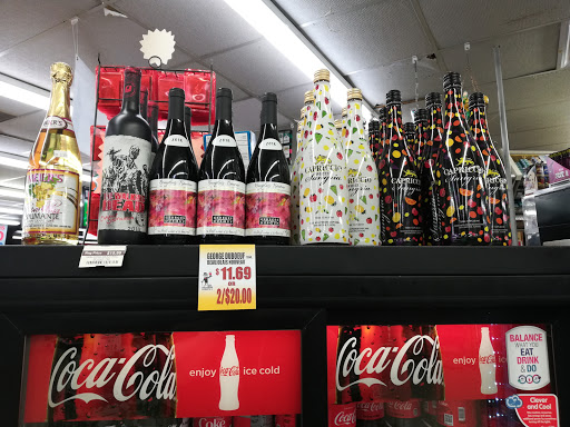 Liquor Store «Thrifty Discount Liquor & Wines #5», reviews and photos, 3101 W Bert Kouns Industrial Loop, Shreveport, LA 71118, USA