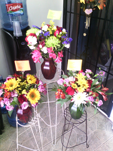 Florist «Flowers by Monica», reviews and photos, 9210 Homestead Rd a, Houston, TX 77016, USA