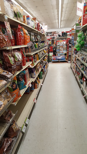 Home Improvement Store «Tractor Supply Co.», reviews and photos, 115 4 Seasons Blvd a, Hendersonville, NC 28792, USA