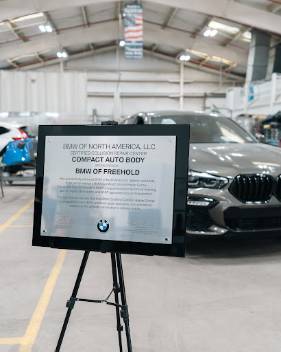 Auto Body Shop «Compact Auto Body - Middletown», reviews and photos, 660 NJ-35, Middletown, NJ 07748, USA