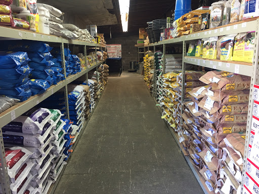 Animal Feed Store «Wardle Feed and Pet Supply», reviews and photos, 7610 3 Acre Ln, Wheat Ridge, CO 80033, USA