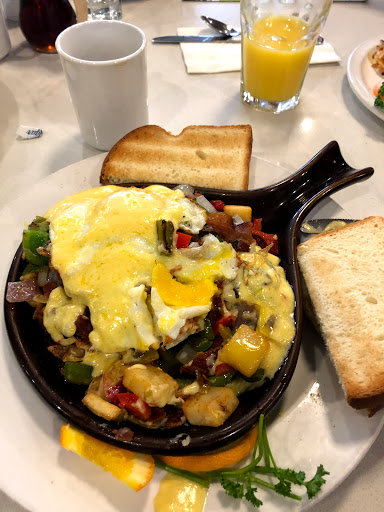 Holiday Inn & Suites Anaheim (1 BlkDisneyland), an IHG Hotel image