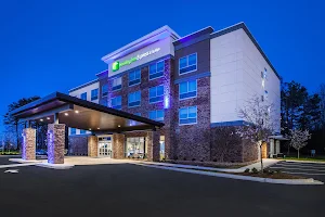 Holiday Inn Express & Suites Murray, an IHG Hotel image