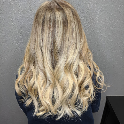 Facial Spa «Mystique Hair Salon», reviews and photos, 2244 W Main St, Norman, OK 73069, USA