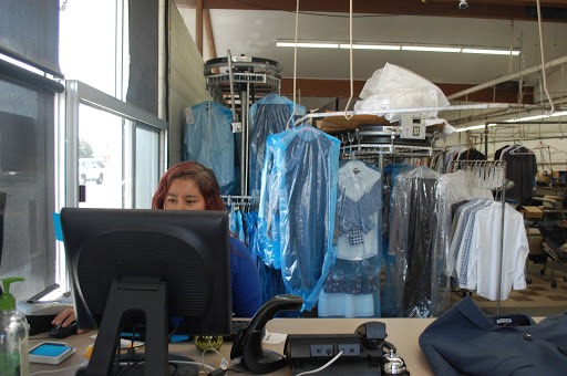 Dry Cleaner «Baird Drive-In Cleaners», reviews and photos, 556 State St, Orem, UT 84058, USA