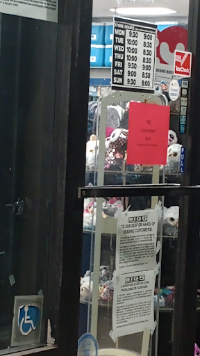 Sporting Goods Store «Big 5 Sporting Goods - San Mateo», reviews and photos, 2825 S El Camino Real, San Mateo, CA 94403, USA