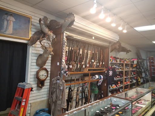Pawn Shop «Bayou Pawn», reviews and photos, 12889 Westheimer Rd, Houston, TX 77077, USA