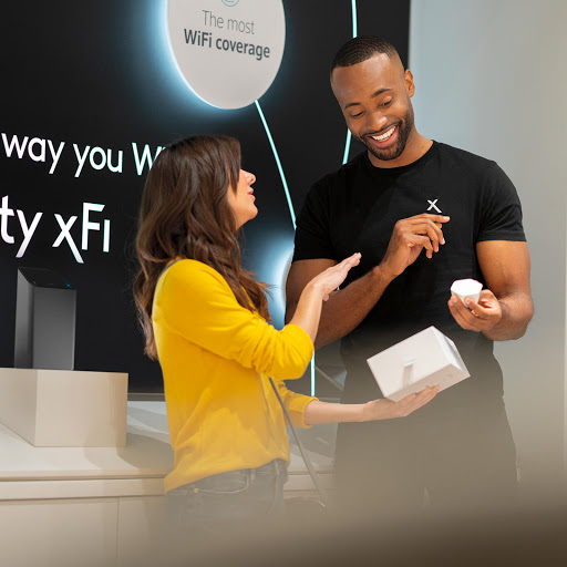 Internet Service Provider «XFINITY Store by Comcast», reviews and photos, 1229 E Golf Rd, Schaumburg, IL 60173, USA